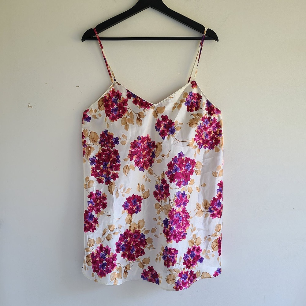 Cacique Cami Nightie Top M Spaghetti Straps Lingerie Floral Cream Sexy